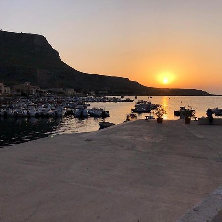 La Casa Del Gelso Apartment Tonnara di Bonagia ภายนอก รูปภาพ
